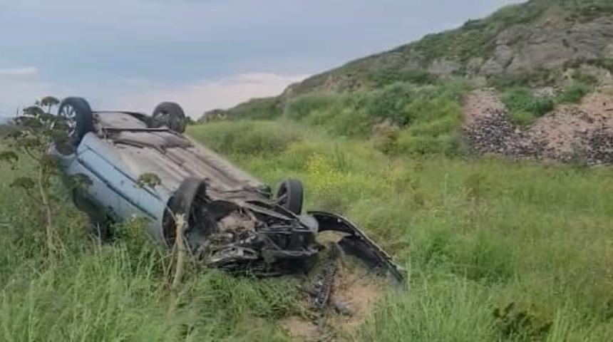 Erdek’te trafik kazasında araç takla attı, sürücü yaralandı