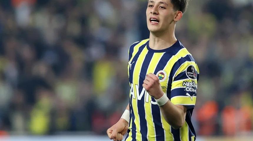 Fenerbahçe'nin çiçeği burnunda yıldızı Arda Güler takımdan ayrılıyor mu? Dubai'de yapılan görüşme netleşti...