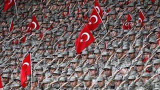 Canikli: 10 bin subay ve astsubay alınacak