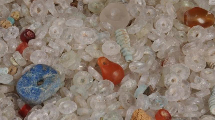 Heyecanlandıran keşif! Dünyanın en eski boncukları Siirt’te Türbe Höyük’te bulundu