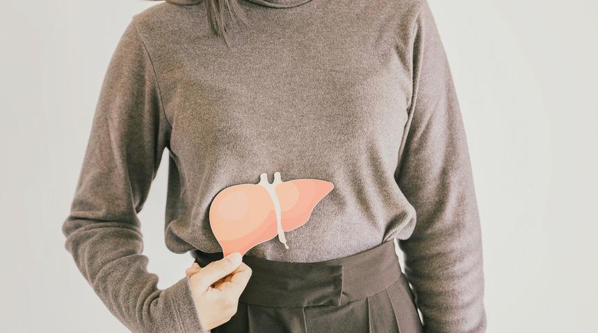 Karaciğer yağlanması belirtileri nelerdir, ciltte nasıl belirti gösterir? Karaciğer yağlanması nerede ağrı yapar, ne iyi gelir?