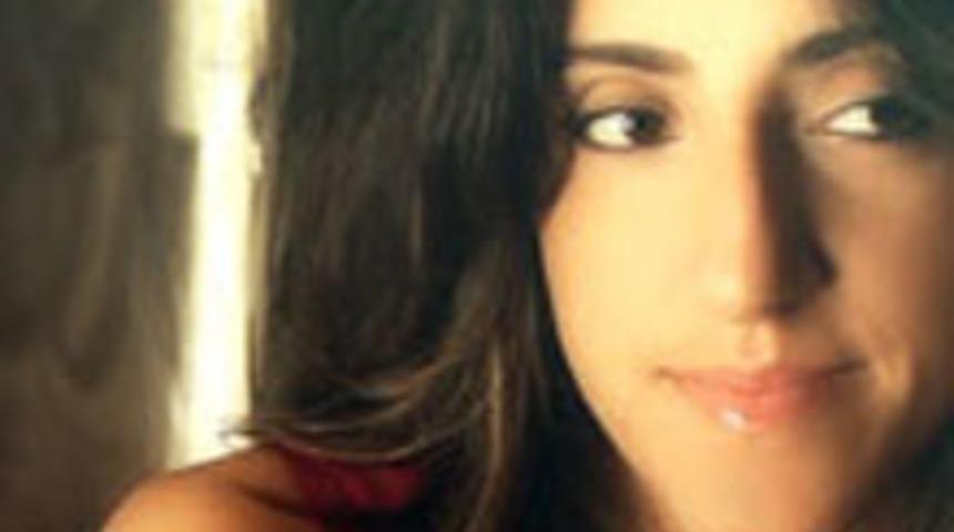 Hediye G&uuml;ven Kimdir?