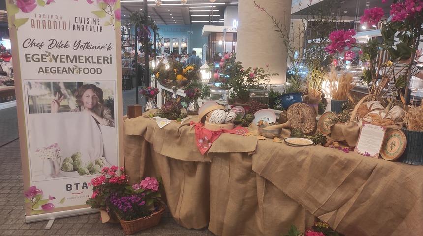 Ege'nin y&ouml;resel tatları İstanbul Havalimanı'nda yolcuların beğenisine sunuluyor