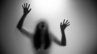 Zihinsel engelli kadın, cinsel saldırı sonrası intihar etti! Mide bulandıran detaylar: Yatak odasına götürüp kıyafetlerini çıkardı...