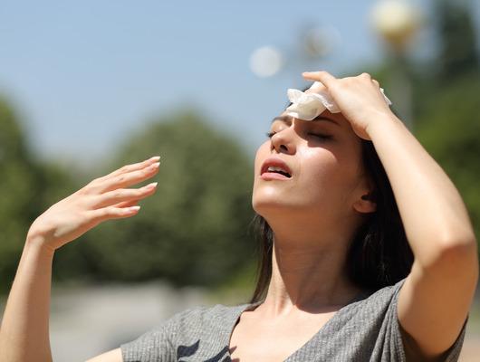 Güneş baş ağrısı yapar mı?