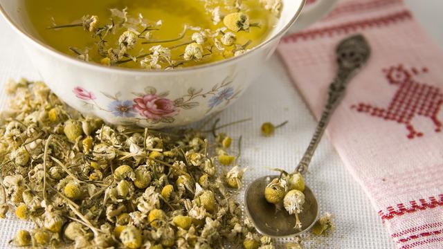 Adet söktürücü ne işe yarar? Adet söktürücü ilaç gebeliği sonlandırır mı, emziren anneler adet söktürücü kullanabilir mi?