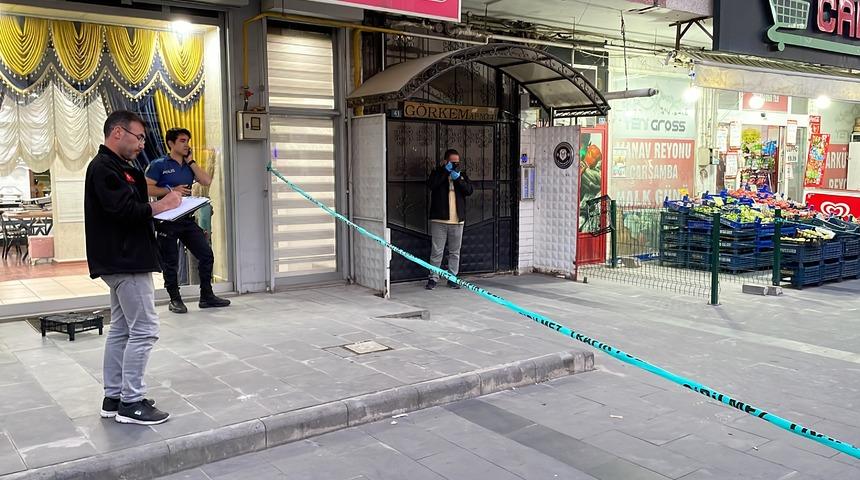 Kayseri'de kavga edenleri ayırmak isterken silahla vurulan kişi yaralandı