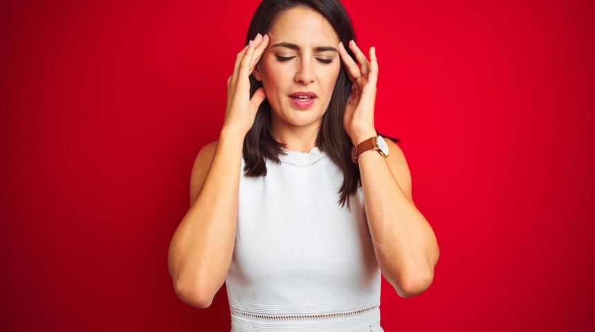 Zonklayan baş ağrısına ne iyi gelir, şiddetli baş ağrısında ne yapılmalı? Tek taraflı zonklayıcı baş ağrısına ne yapılır?	