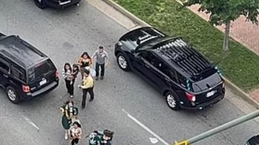 Mezuniyet töreninde silahlı saldırı! 19 yaşındaki saldırgan dehşet saçtı: 2 ölü, 5 yaralı...