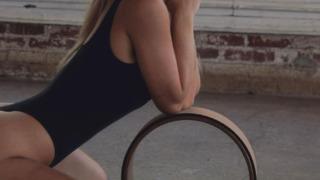 Sosyal medya fenomeni Daisy Keech’ten olay yaratan poz! Çırılçıplak yatağına uzanıp poz verince Instagram’ı salladı