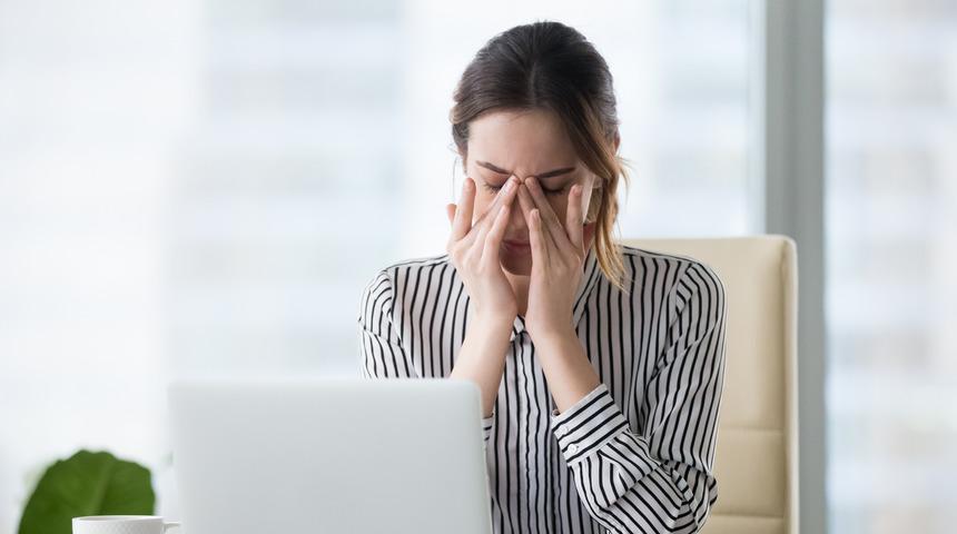 Göz seğirmesi nasıl geçer? Sağ ve sol göz seğirmesi nedenleri, belirtileri ve tedavisi nedir?