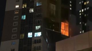 Yer: İstanbul! İntihar etmek için önce yangın çıkardı sonra balkondan atladı