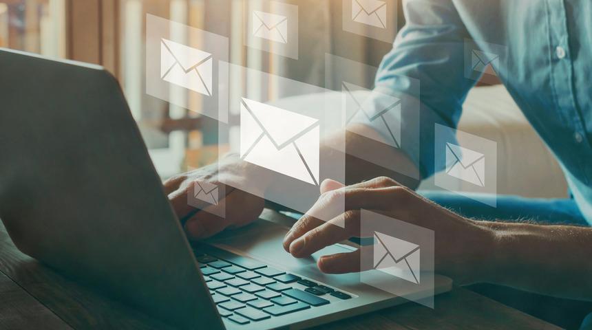 E-posta nasıl yazılır, mail yazma kuralları nelerdir? Etkili mail yazmak için ipuçları ve e-posta açılış ve kapanış ifadeleri nelerdir?