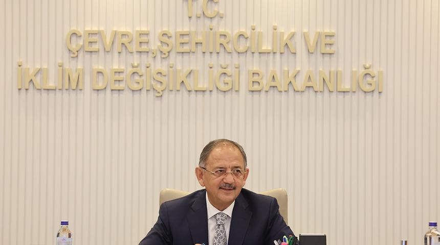 Bakan Özhaseki: Afet bölgesindeki konutları hızlıca vatandaşlarımıza teslim edeceğiz