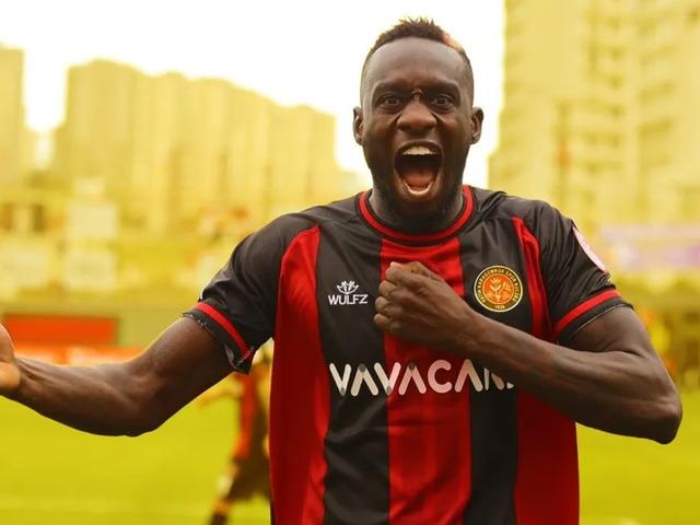 Fatih Karagümrük’ten 31 yıl sonra bir ilk! Fenerbahçe'nin kırılması zor rekoruna ortak oldular...