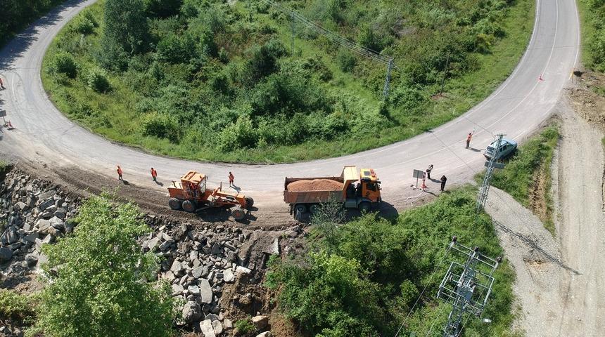 Sinop’un Ayancık ilçesinde sel sonrası çalışmalar devam ediyor