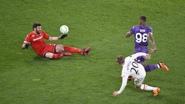 MAÇ SONUCU: Konferans Ligi'nde şampiyon West Ham! Premier Lig ekibi son dakikada kupaya uzandı...