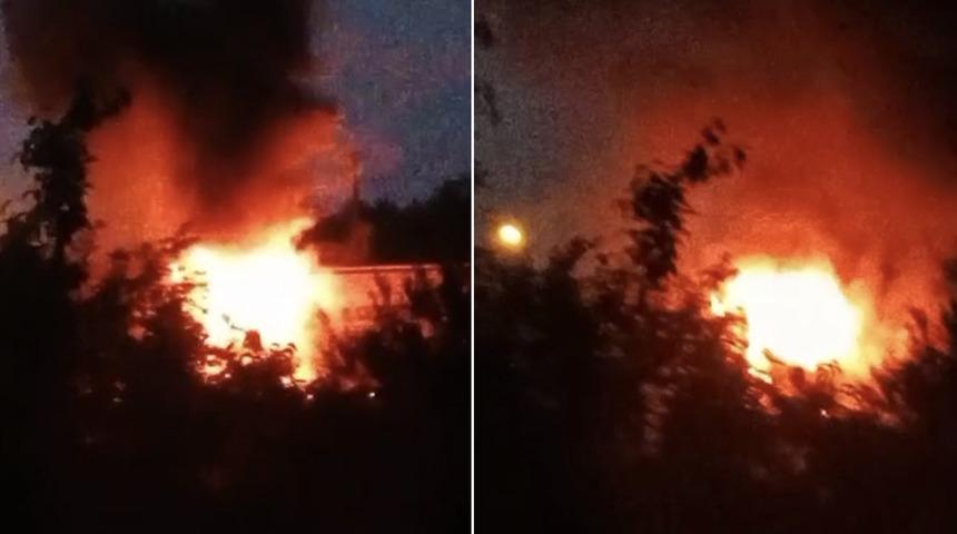 TEM'de seyir halinde olan tır alev alev yandı