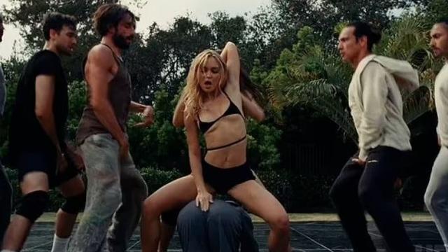 Müstehcen sahneleri tepki çekmişti... Johnny Depp kızının The Idol'daki sahneleri için bakın ne dedi 