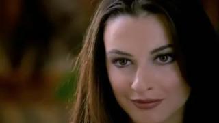 Hakan Peker'in klibindeki güzel bakın kimmiş! Ayçin İnci'nin yıllar içindeki değişimi ağızları açık bıraktı