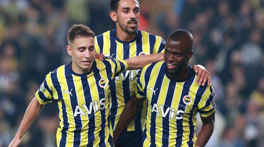 Takımdan ayrılacağı konuşuluyordu! Emre Mor, Fenerbah&ccedil;e'deki geleceği ile ilgili kararını verdi