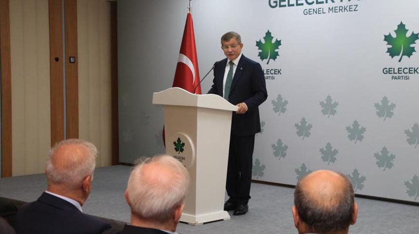 Ahmet Davutoğlu: Olacak şey yoksullaşma