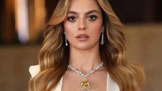 Melis Sezen gelinlikli pozlarını paylaştı! Bu nasıl bir güzellik