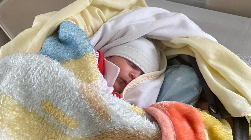 13 günlük bebeğini karınca zehri ile öldürmek istemişti... Kızı her şeyi anlattı! Dikkat çeken kürtaj detayı