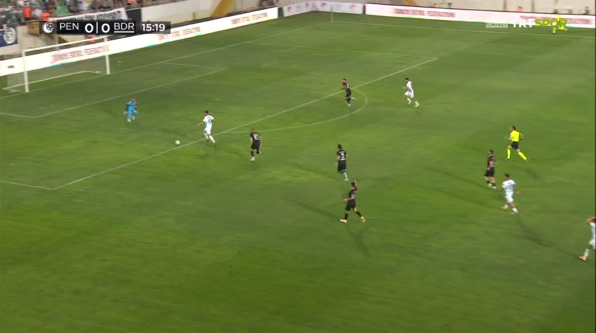 Pendikspor - Bodrumspor finalinde inanılmaz pozisyon! Kaleciyi geçtikten sonra...