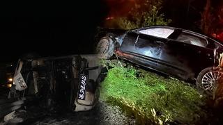 Afyonkarahisar'da otomobil şarampole yuvarlandı! AK Parti Manisa Milletvekili Bahadır Nahit Yenişehirlioğlu ve oğlu yaralandı