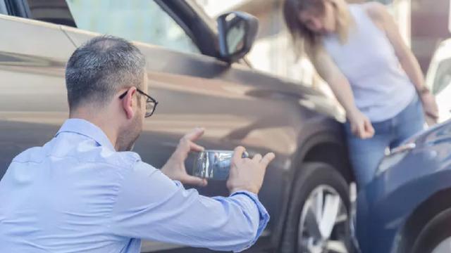 Bedelinin yalnızca yarısı ödeniyor! Araç kaskosunda yeni uygulama otomobil sahiplerinin ilgisini çekti: Poliçedeki en büyük indirimi almanın yolu...