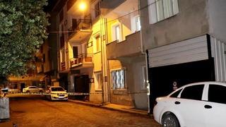 Silah seslerini duyan telefona sarıldı! Eve giren polis, korkunç manzarayla karşılaştı