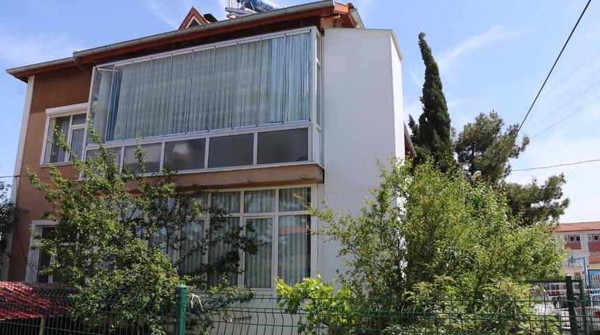 Burdur'da asansörde kafası sıkışan kadın öldü