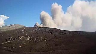 Alarm seviyesi 2'ye yükseltildi! O ülkede yanardağ patlaması... Yetkililerden turistlere ve bölge sakinlerine uyarı
