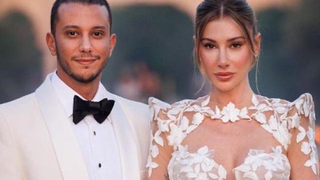 Eşine rağmen paylaştı! Şeyma Subaşı minicik taytıyla ayna karşısına geçti