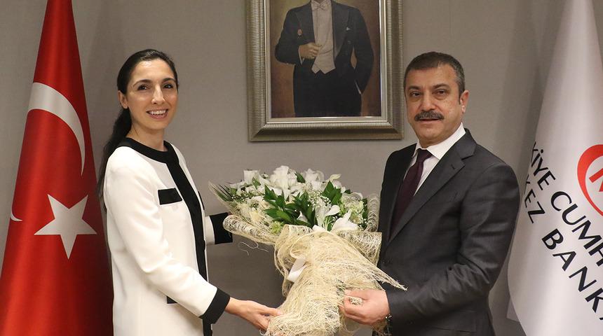 Yeni dönem resmen başladı! Merkez Bankası Başkanı Hafize Gaye Erkan görevi devraldı, ilk açıklama geldi! "Cumhurbaşkanımıza teşekkür ediyorum"
