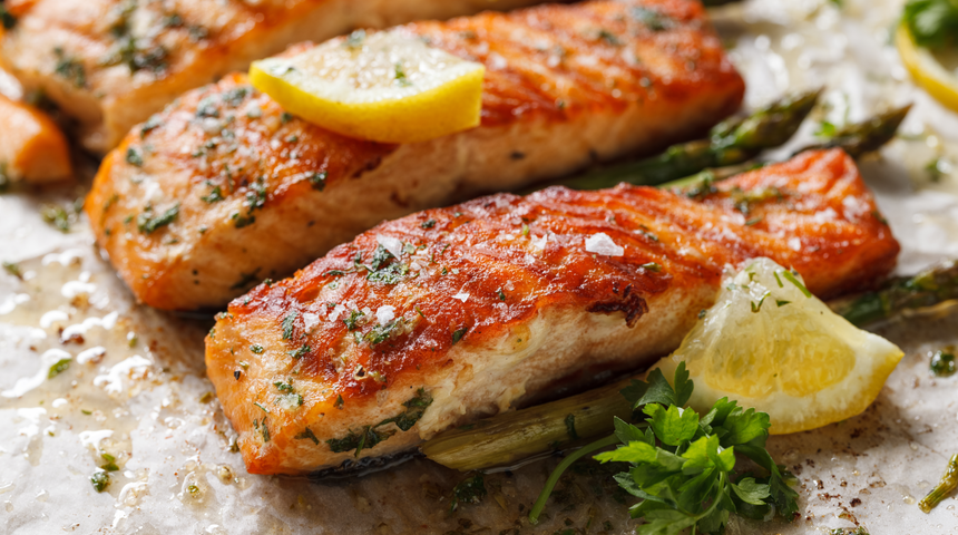 Lokum gibi yumuşacık olan fırında somon balığı tarifi