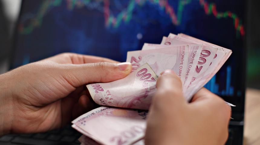 Oranlar değişti, bankada parası olanları ilgilendiriyor! ‘Düşük faiz’e Merkez’den müdahale… 8 puan birden yükseldi