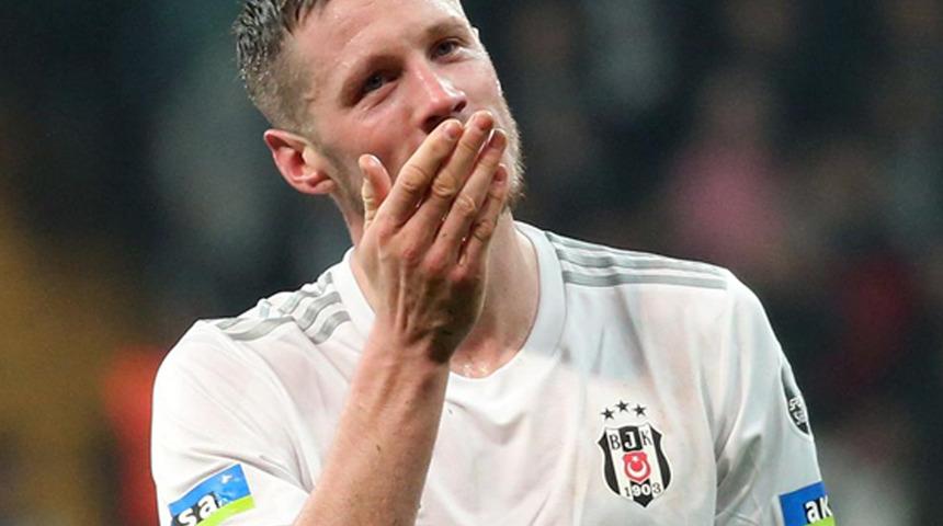 Beşiktaş yönetimine haber gönderdi! ''Beni alın''