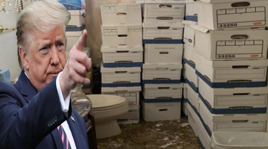 Kare kare fotoğraflar paylaşıldı! Eski ABD Başkanı Donal Trump nükleer sırlar dahil ulusal belgeleri evinin banyosunda saklamış