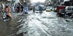 Pakistan'da şiddetli yağışlar can aldı: 19 ölü