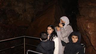 'Arap turist' detayı dikkat çekti: Ziyaretçi akınına uğruyor! Çal Mağarası'na ilgi artmaya başladı