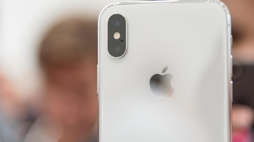 iPhone SE2 üretim bandına girdi