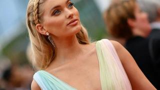 Baştan aşağı transparan! Elsa Hosk derin dekoltesiyle nefes kesti