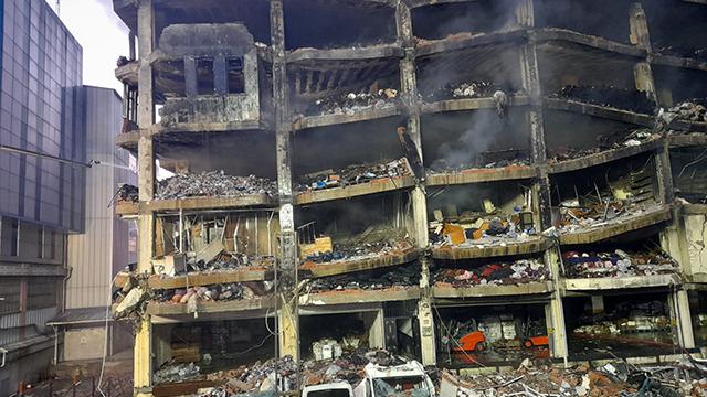 İstanbul'daki yangın söndürülemiyor! 37 saattir yanmaya devam ediyor...