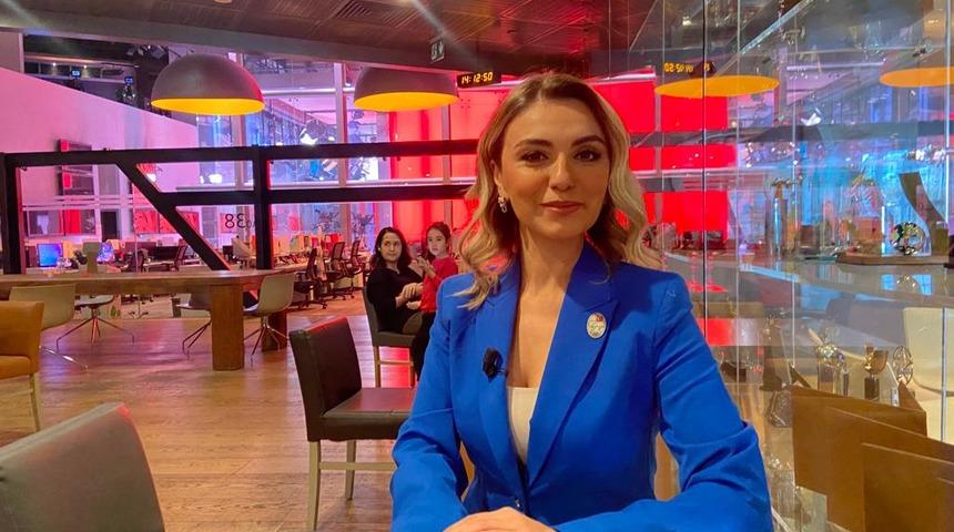 “Bir yetişkine dil öğretirken göz önünde bulundurulması gereken en büyük iki faktör var"