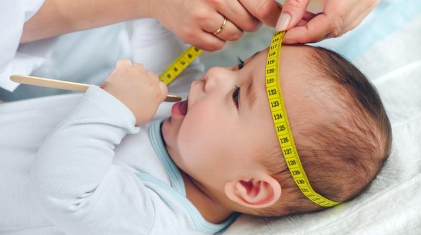 Anneler dikkat! Bebeğinizin kafası normalden büyükse...