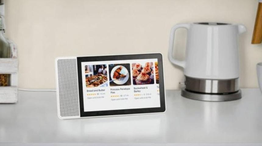 İşte Lenovo'nun akıllı ekranı