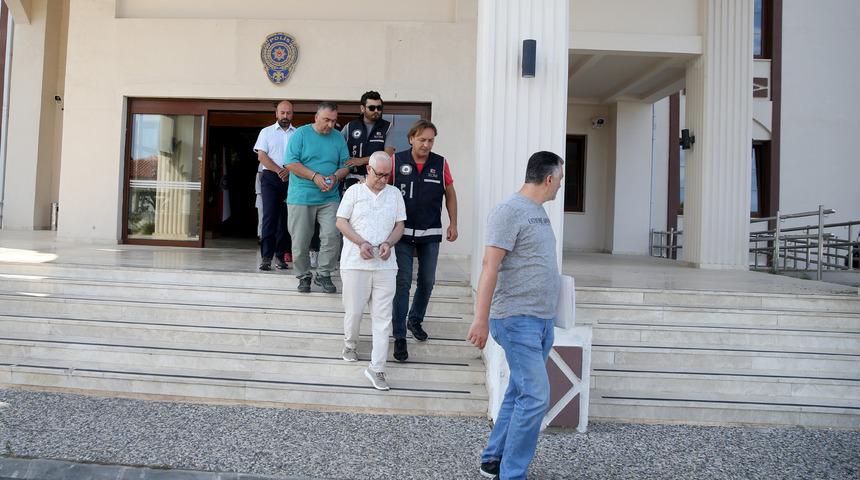 Muğla'da FETÖ üyesi oldukları iddiasıyla yakalanan 6 kişiden 3'ü tutuklandı