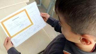 KARNE GÜNÜ okula serbest kıyafetle mi gidilecek? 16 Haziran 2023 Cuma karne günü okula sivil kıyafet serbest mi, üniformayla mı gidilir?